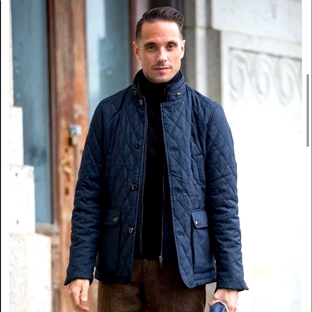 Ted Baker super dark blue quilted jacket coat size 4
